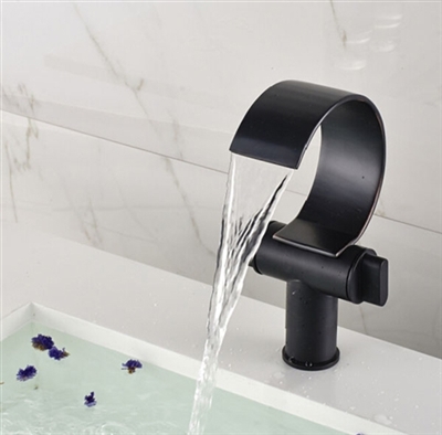 Black Bathtub Faucet